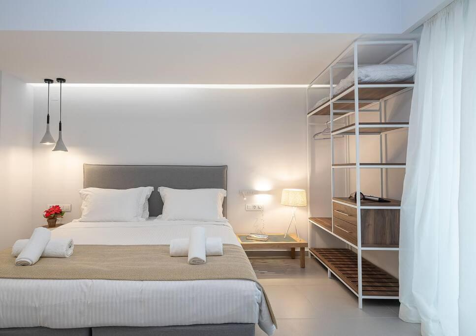 Iris Luxury Apartment At The Heraklion Center מראה חיצוני תמונה