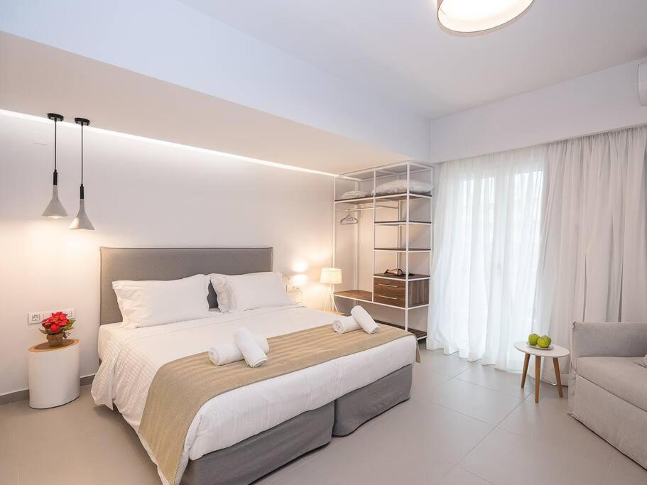 Iris Luxury Apartment At The Heraklion Center מראה חיצוני תמונה